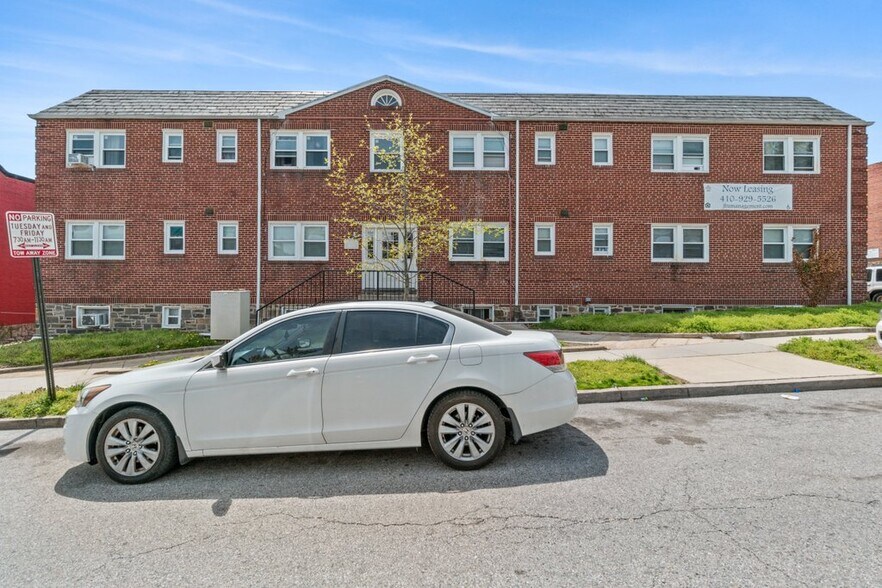 Kennedy Court Apartments portefeuille de 2 biens à vendre sur LoopNet.fr - Photo de l’immeuble – Image 3 sur 82