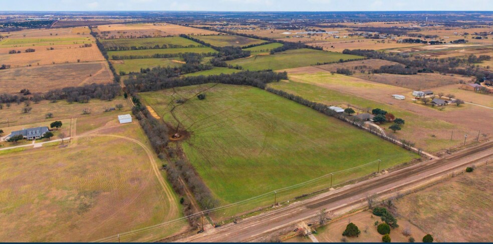 2857 Spring Valley Rd, Lorena, TX à vendre - Photo principale – Image 1 sur 3
