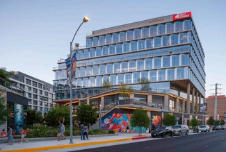 Plus de détails pour 12121 W Olympic Blvd, Los Angeles, CA - Local commercial à louer