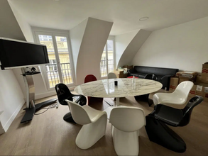 20 Rue Saint-Georges, Paris à louer Photo intérieure– Image 2 sur 7