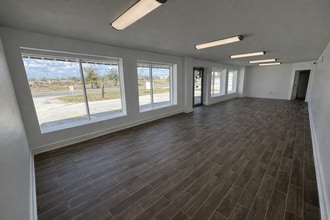 2621 Skyview Dr, Lakeland, FL à louer Photo intérieure– Image 1 sur 7