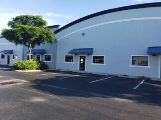 Plus de détails pour 7863 Drew Cir, Fort Myers, FL - Industriel/Logistique à vendre