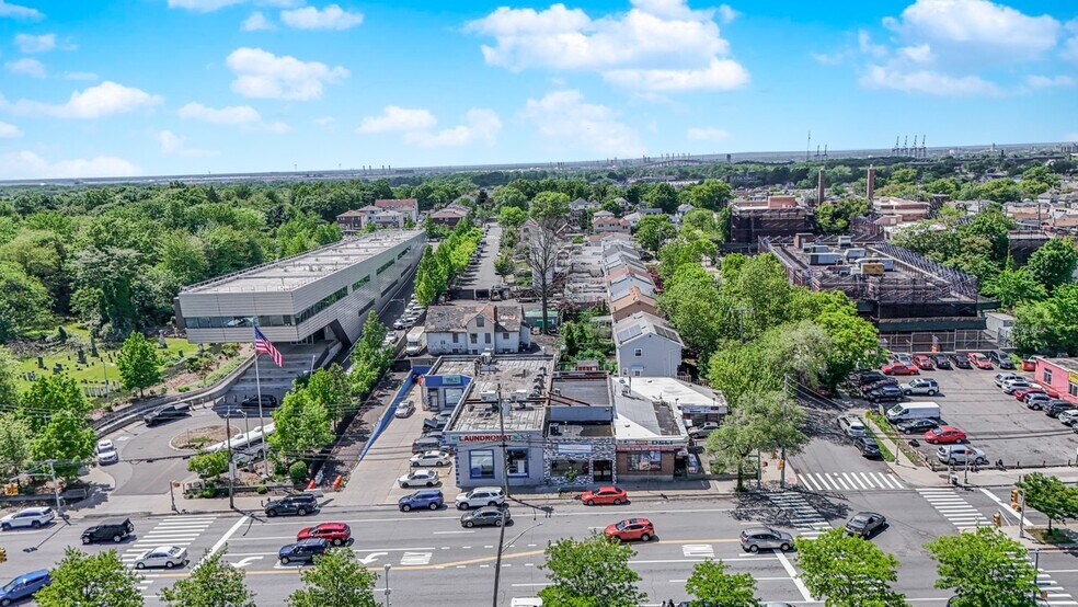 956 Richmond Ave, Staten Island, NY à vendre - Aérien – Image 3 sur 10