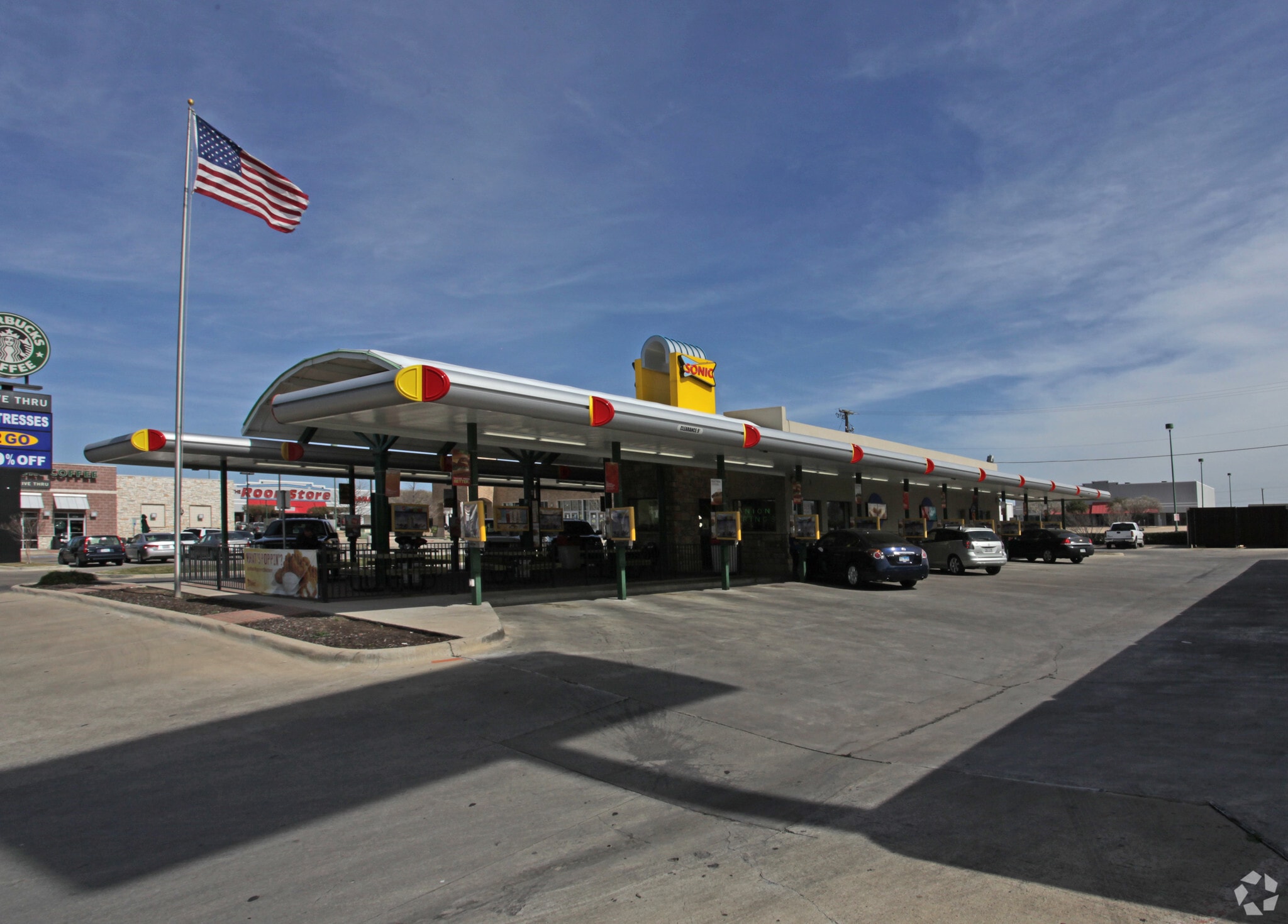 2991 S State Highway 360, Grand Prairie, TX à vendre Photo principale– Image 1 sur 4