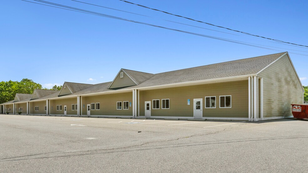430 Chapel Hill Rd, Oakdale, CT à louer - Photo de l’immeuble – Image 2 sur 46