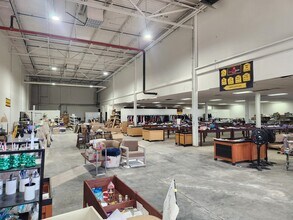 8321-8421 E 61st St, Tulsa, OK à louer Photo intérieure– Image 2 sur 4