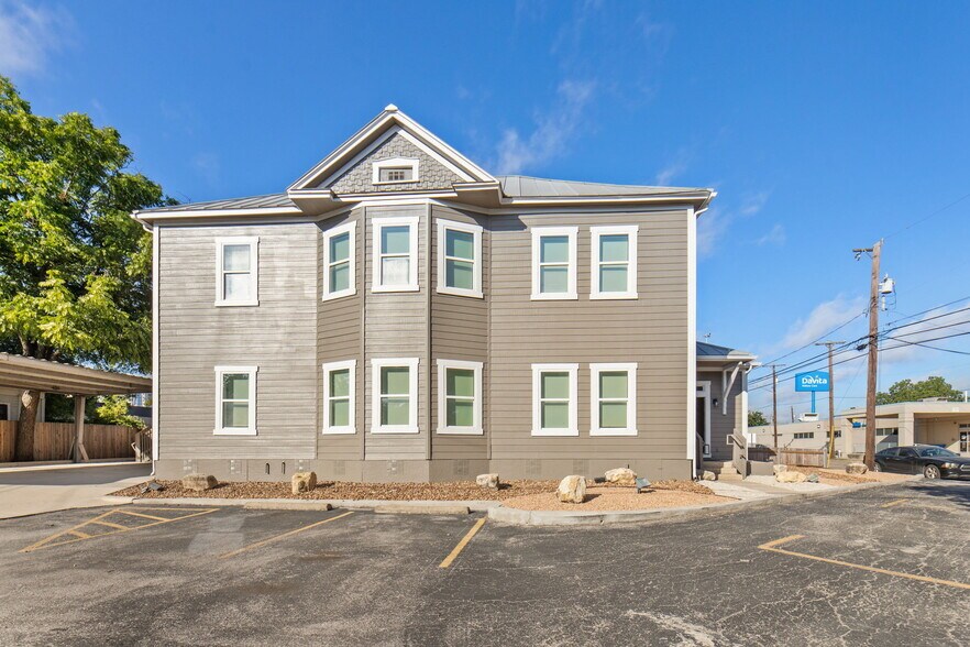 626 E Quincy St, San Antonio, TX à louer - Photo de l’immeuble – Image 3 sur 14