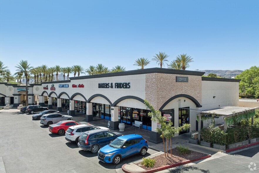55-75 S Valle Verde Dr, Henderson, NV à louer - Photo de l’immeuble – Image 3 sur 18