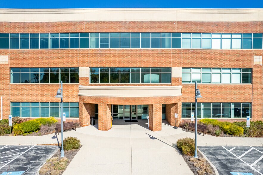 600 Eagleview Blvd, Exton, PA à louer - Photo de l’immeuble – Image 3 sur 15