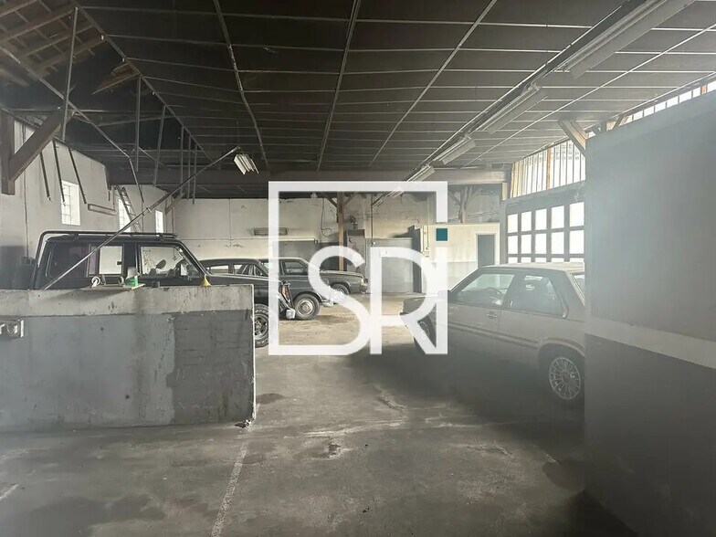 Industriel/Logistique dans Vichy à vendre - Photo de l’immeuble – Image 3 sur 10