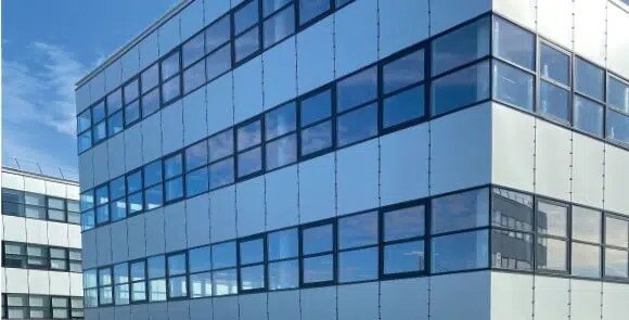 Bureau dans Toulouse à louer - Photo de l’immeuble – Image 2 sur 12