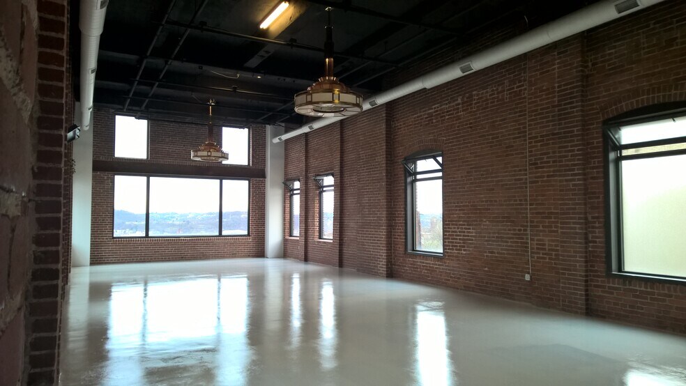 3567 Bigelow Blvd, Pittsburgh, PA à vendre - Photo intérieure – Image 3 sur 22