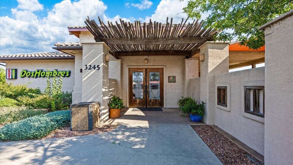 3245 I-70 Business Loop, Clifton, CO à vendre - Photo de l’immeuble – Image 2 sur 34