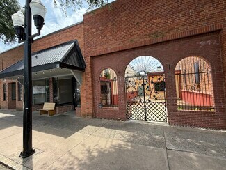 Plus de détails pour 114 E Main St, Forest City, NC - Spécialisé à vendre