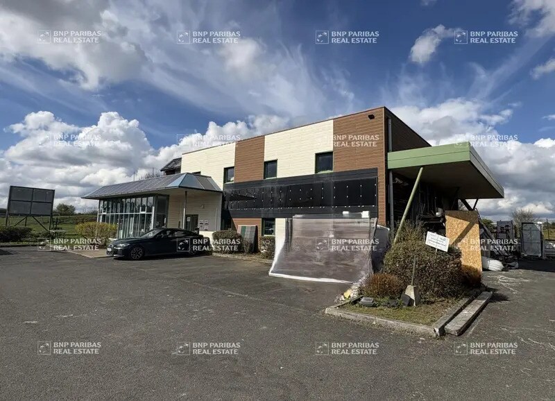 Local d'activités dans Rochecorbon à vendre - Photo de l’immeuble – Image 1 sur 19