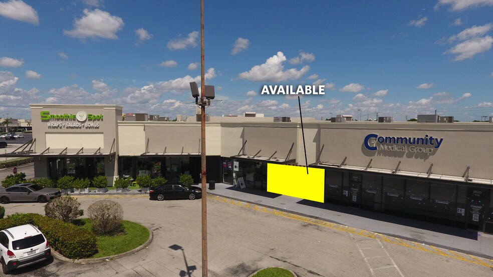 3250 W 18th St, Hialeah, FL à louer - Photo de l’immeuble – Image 2 sur 25