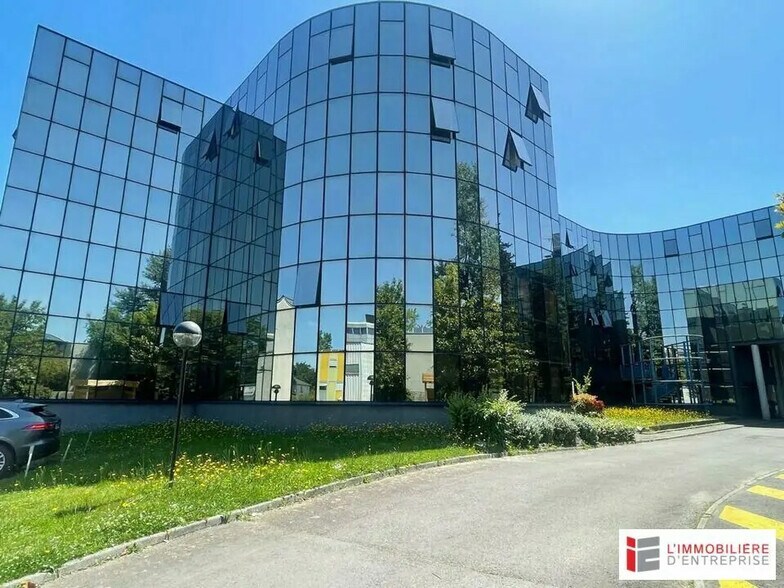 Bureau dans Rennes à louer - Photo de l’immeuble – Image 3 sur 9
