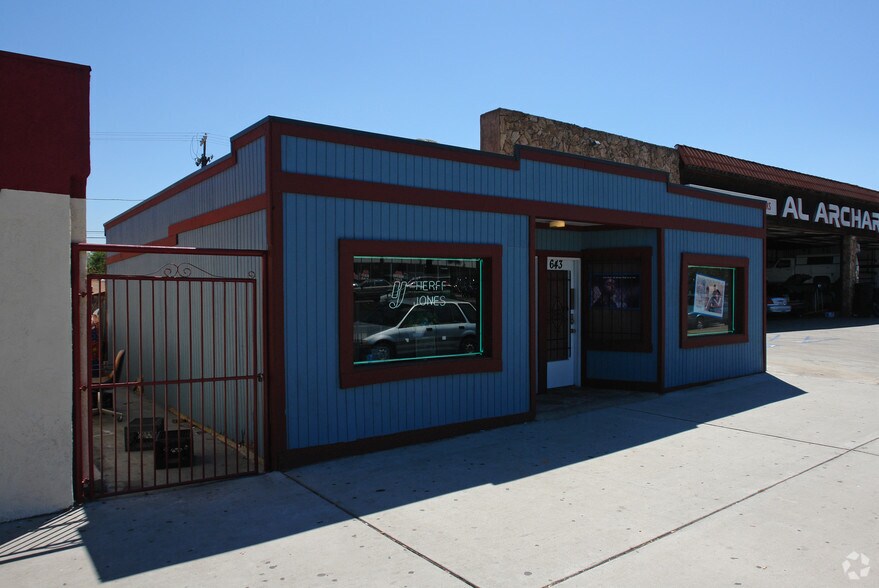 641-643 El Cajon Blvd, El Cajon, CA à vendre - Photo de l’immeuble – Image 2 sur 19