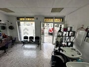 Interior local