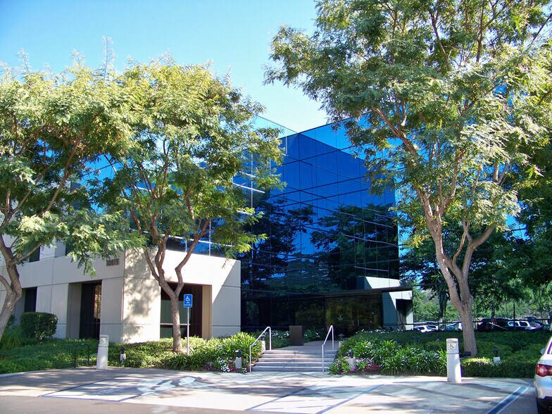 10815 Rancho Bernardo Rd, San Diego, CA à louer - Photo principale – Image 1 sur 5