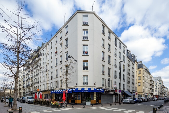 Plus de détails pour Local commercial à louer