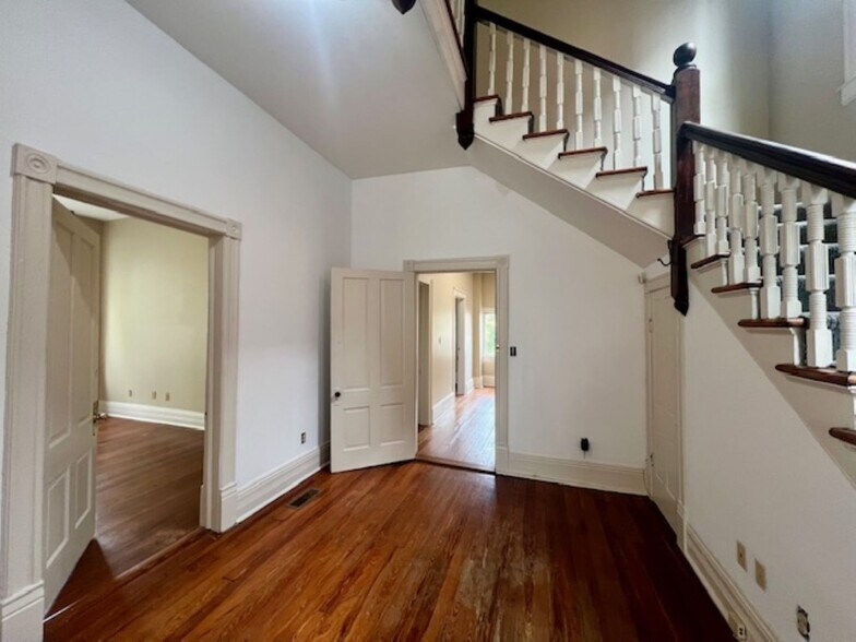 482 New St, Macon-Bibb, GA à louer - Photo de l’immeuble – Image 3 sur 9