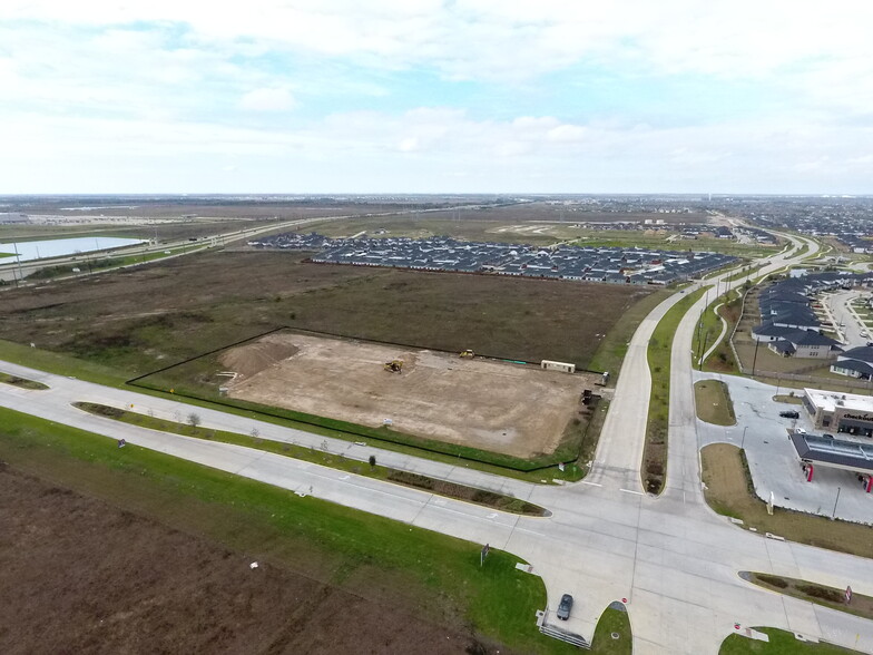 21910 West Rd, Cypress, TX à louer - Photo de l’immeuble – Image 3 sur 4