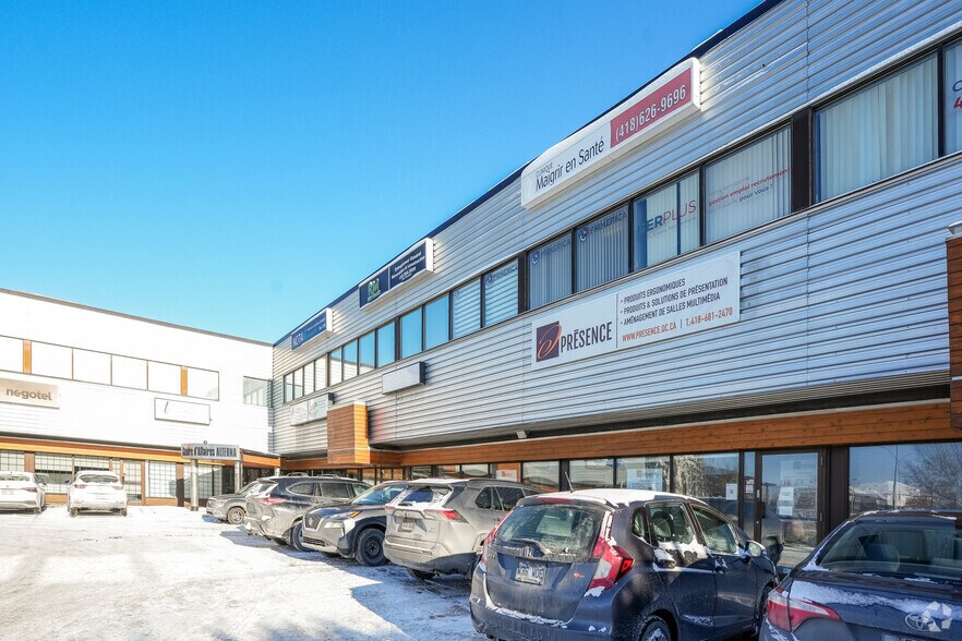 4600 Boul Henri-Bourassa, Québec, QC à louer - Photo de l’immeuble – Image 3 sur 3