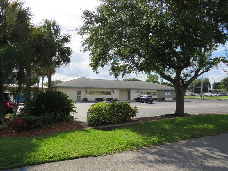 225 Us-27, Lake Placid, FL à vendre - Photo de l’immeuble – Image 1 sur 52