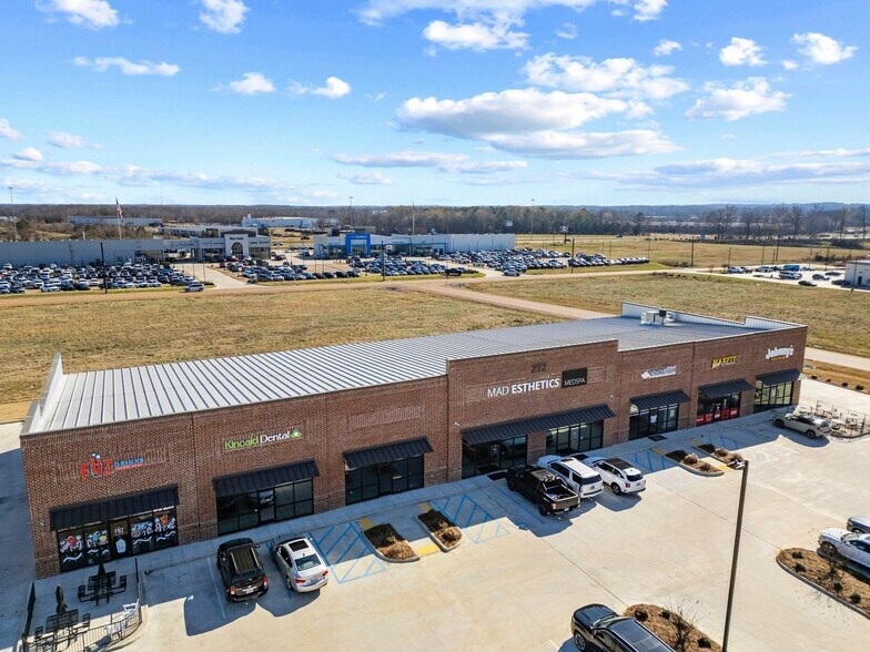 272 Calhoun Station Pkwy, Madison, MS à louer - Photo de l’immeuble – Image 1 sur 10