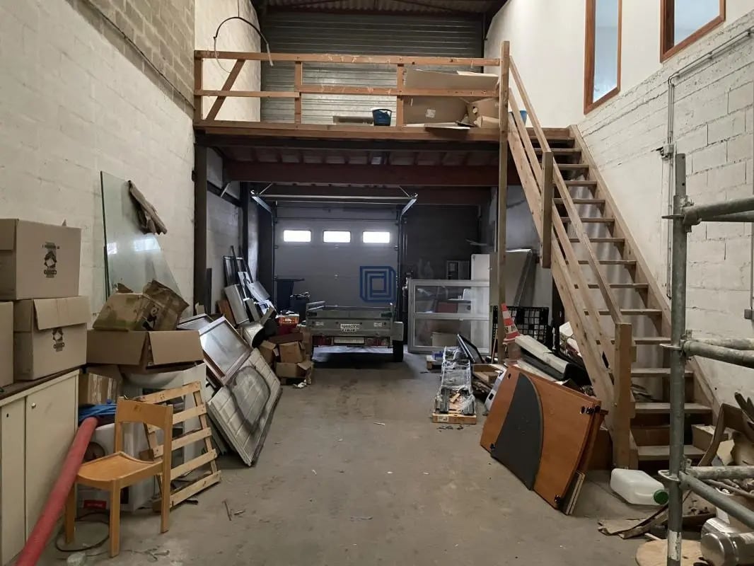 Local commercial dans Roissy-en-Brie à louer Photo intérieure– Image 1 sur 7