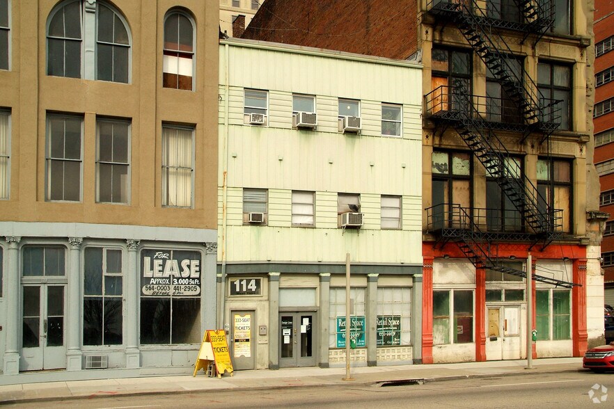 112 W 3rd St, Cincinnati, OH à vendre - Photo principale – Image 1 sur 2
