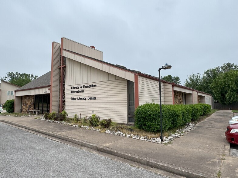 1800 S Jackson Ave, Tulsa, OK à vendre - Photo de l’immeuble – Image 2 sur 13