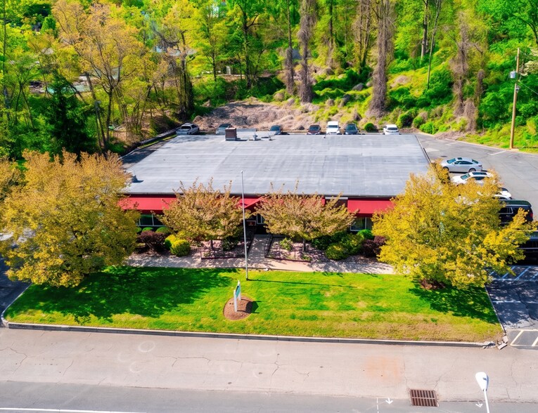 169 Mine Brook Rd, Bernardsville, NJ à vendre - Photo de l’immeuble – Image 1 sur 11