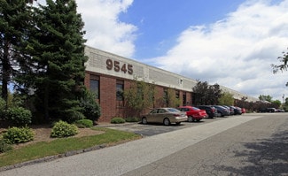 Plus de détails pour 9545 Midwest Ave, Garfield Heights, OH - Local d'activités à louer
