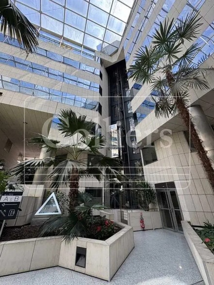 235-235 Cours Lafayette, Lyon à louer - Hall d’entrée – Image 2 sur 7