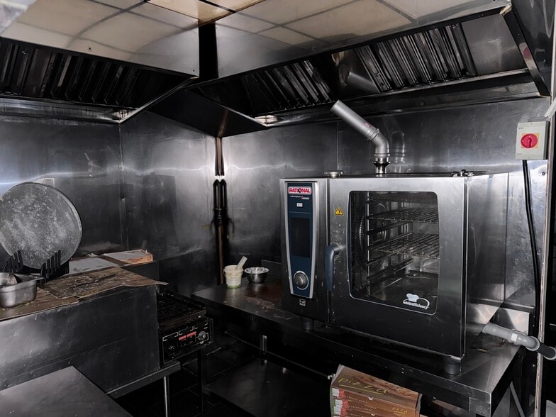 93 High St, Cradley Heath à louer - Photo intérieure – Image 3 sur 6