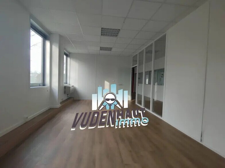 Bureau dans Toulouse à louer - Photo de l’immeuble – Image 1 sur 9
