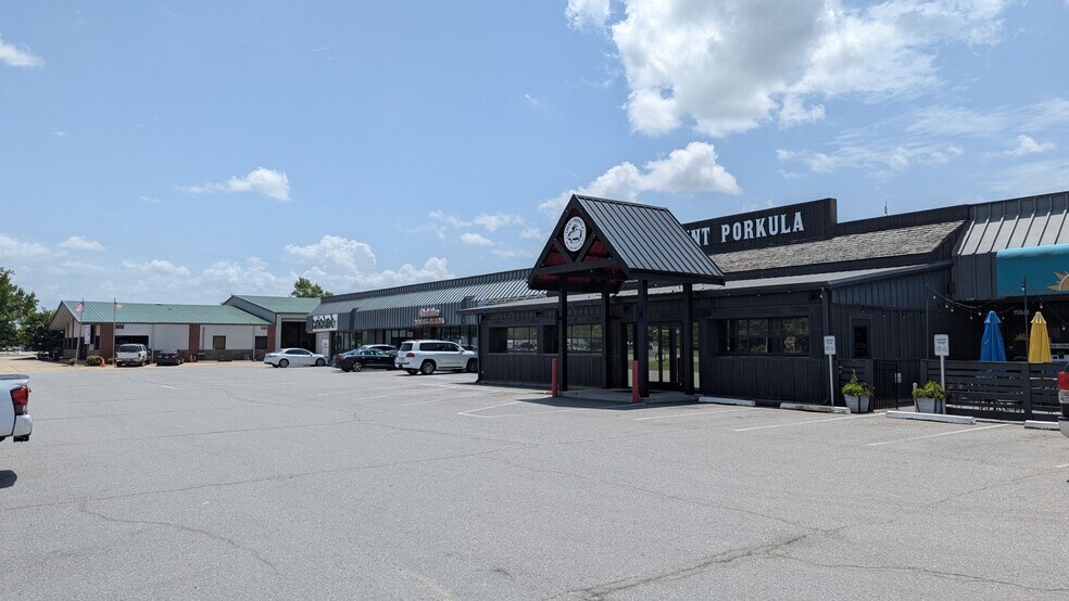 10808 Maumelle Blvd, Maumelle, AR à louer - Photo de l’immeuble – Image 2 sur 8