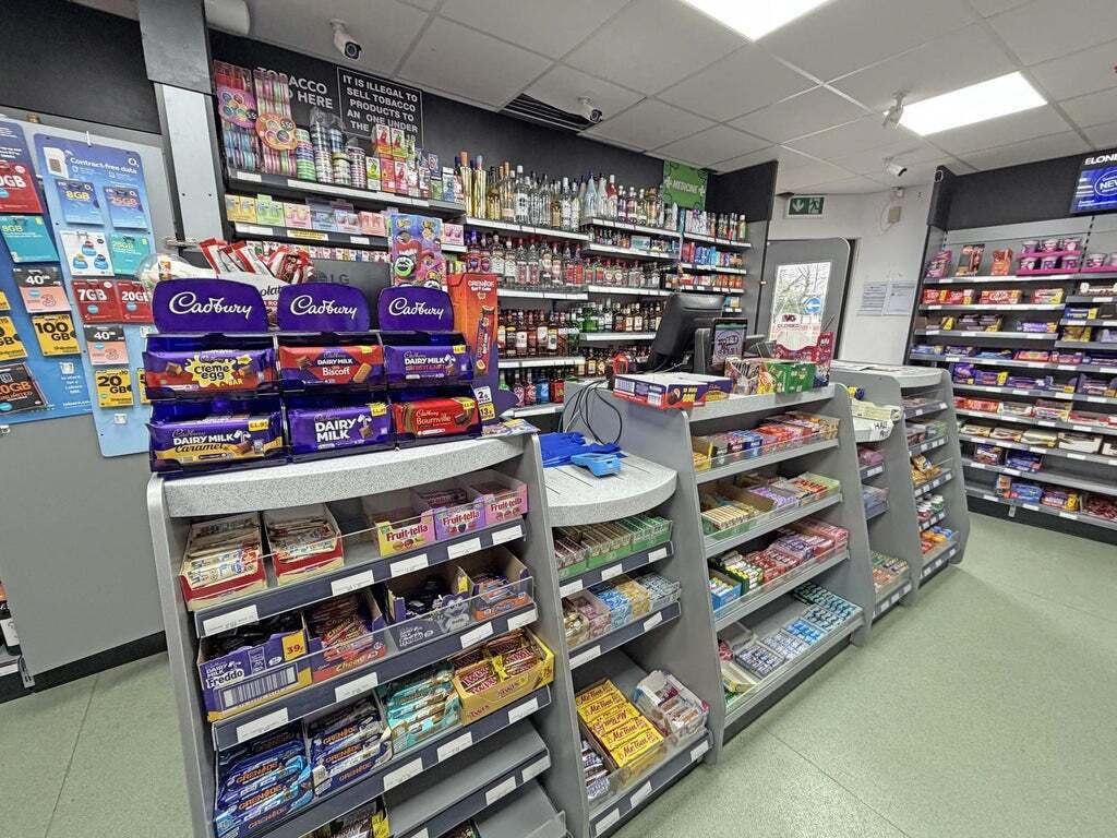 334 Commercial Rd, Portsmouth à louer Photo intérieure– Image 1 sur 7