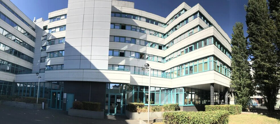 Bureau dans Massy à louer - Photo de l’immeuble – Image 1 sur 7