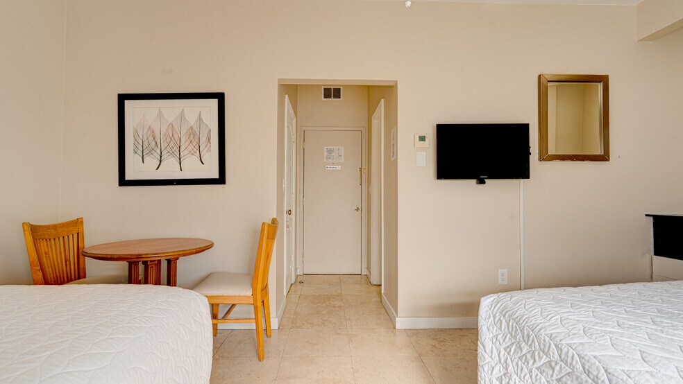 1680 James Ave, Miami Beach, FL à vendre - Photo de l’immeuble – Image 3 sur 78
