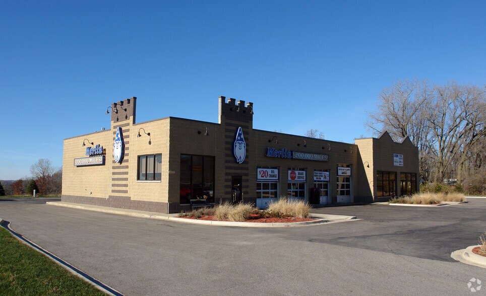 1222 S Route 12, Fox Lake, IL à louer - Photo de l’immeuble – Image 3 sur 16
