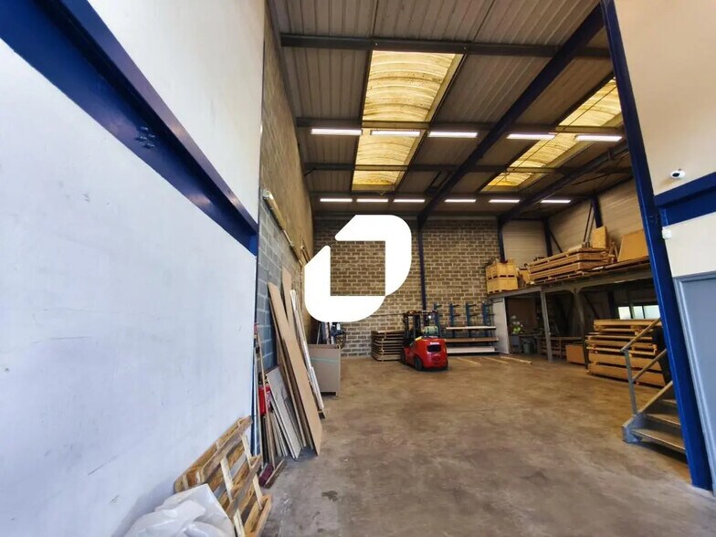 Bureau dans Champigny-sur-Marne à louer - Photo de l’immeuble – Image 2 sur 4