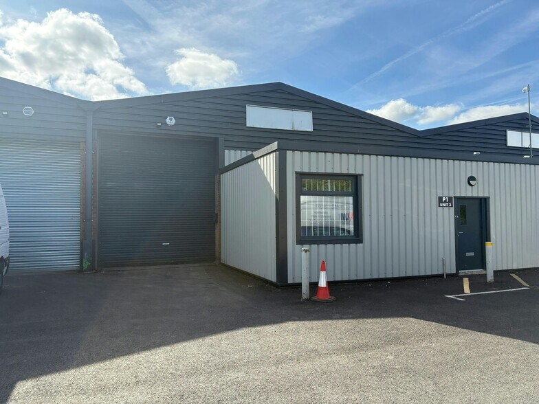 Heywood Distribution Park, Heywood à louer - Photo de l’immeuble – Image 1 sur 65