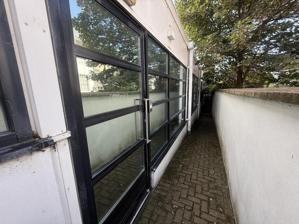 129-130 Edward St, Brighton à louer Photo de l’immeuble– Image 1 sur 10