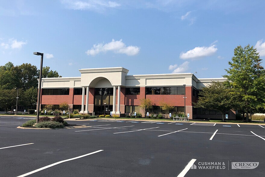 300 Executive Pky W, Hudson, OH à louer - Photo de l’immeuble – Image 3 sur 15
