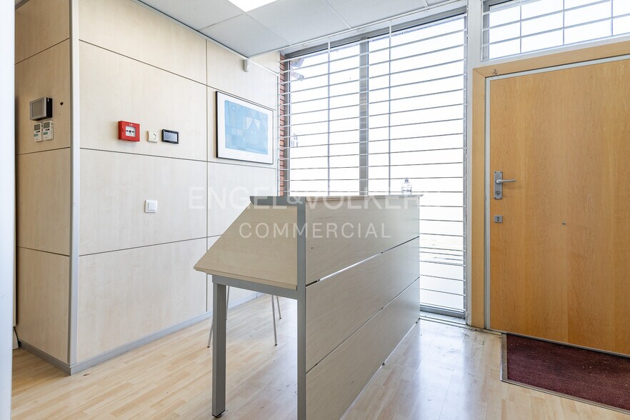 Immeuble residentiel dans Barcelone, Barcelona à vendre - Photo intérieure – Image 3 sur 5