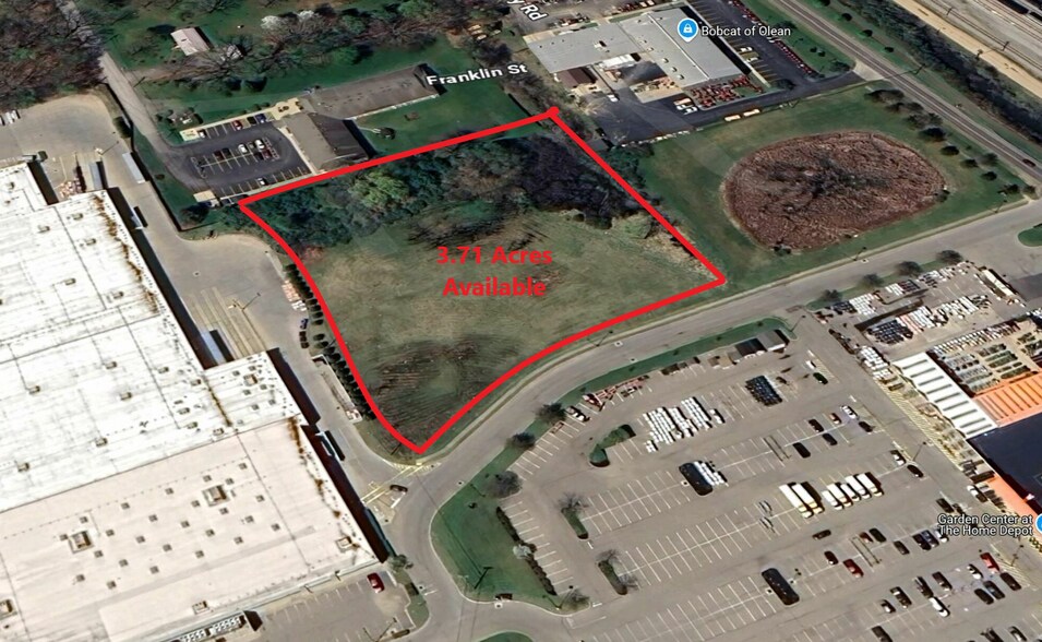 1900 Dan Eaton Dr, Olean, NY à vendre - Photo principale – Image 1 sur 18