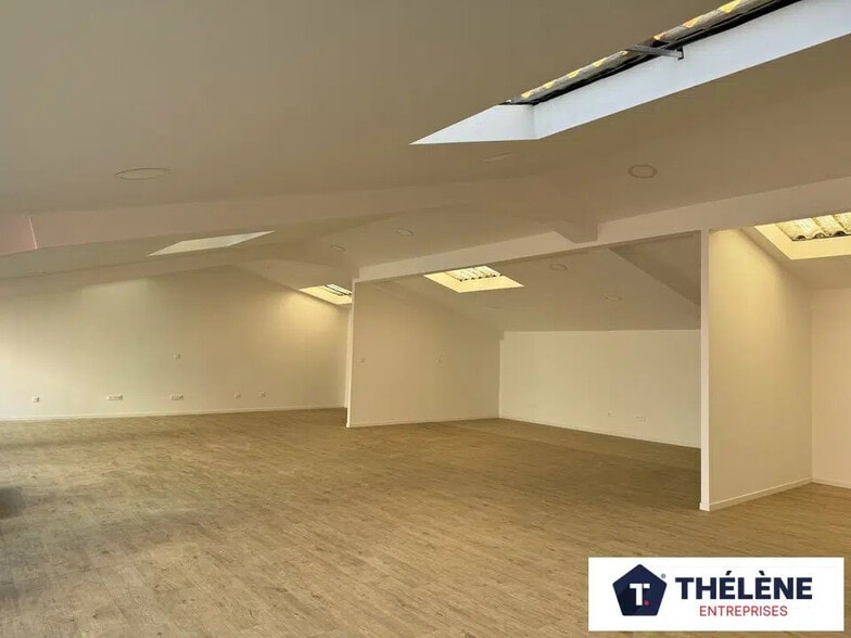 Bureau dans Mauguio à louer - Photo intérieure – Image 2 sur 7